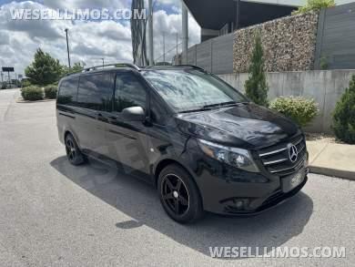 2020 First Class Customs, Inc. Mercedes Metris CEO CEO SUV Mobile Office - CEO SUV Mobile Office for Sale in Springfield, MO - Photo 27