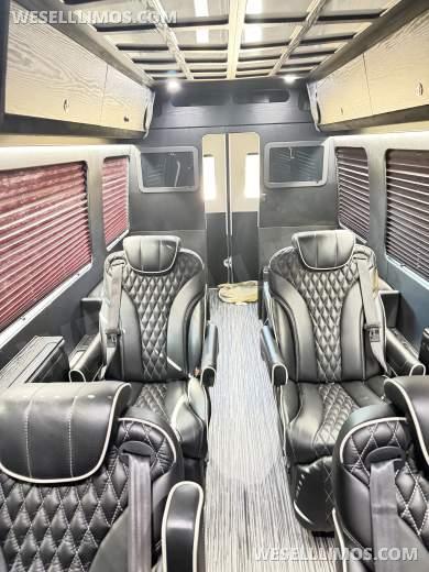 2021 First class customes Mercedes Sprinter 3500 Limo Bus - Limo Bus for Sale in Jamul, CA - Photo 4