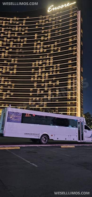 2013 Ford F650 Limo Bus Glaval Build - Limo Bus for Sale in Las Vegas, NV - Photo 3