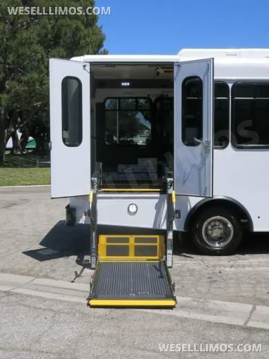 2026 Endera Motors Ford E-450 Super Duty ADA Passenger Bus Shuttle Bus - Shuttle Bus for Sale in CARSON, CA - Photo 17