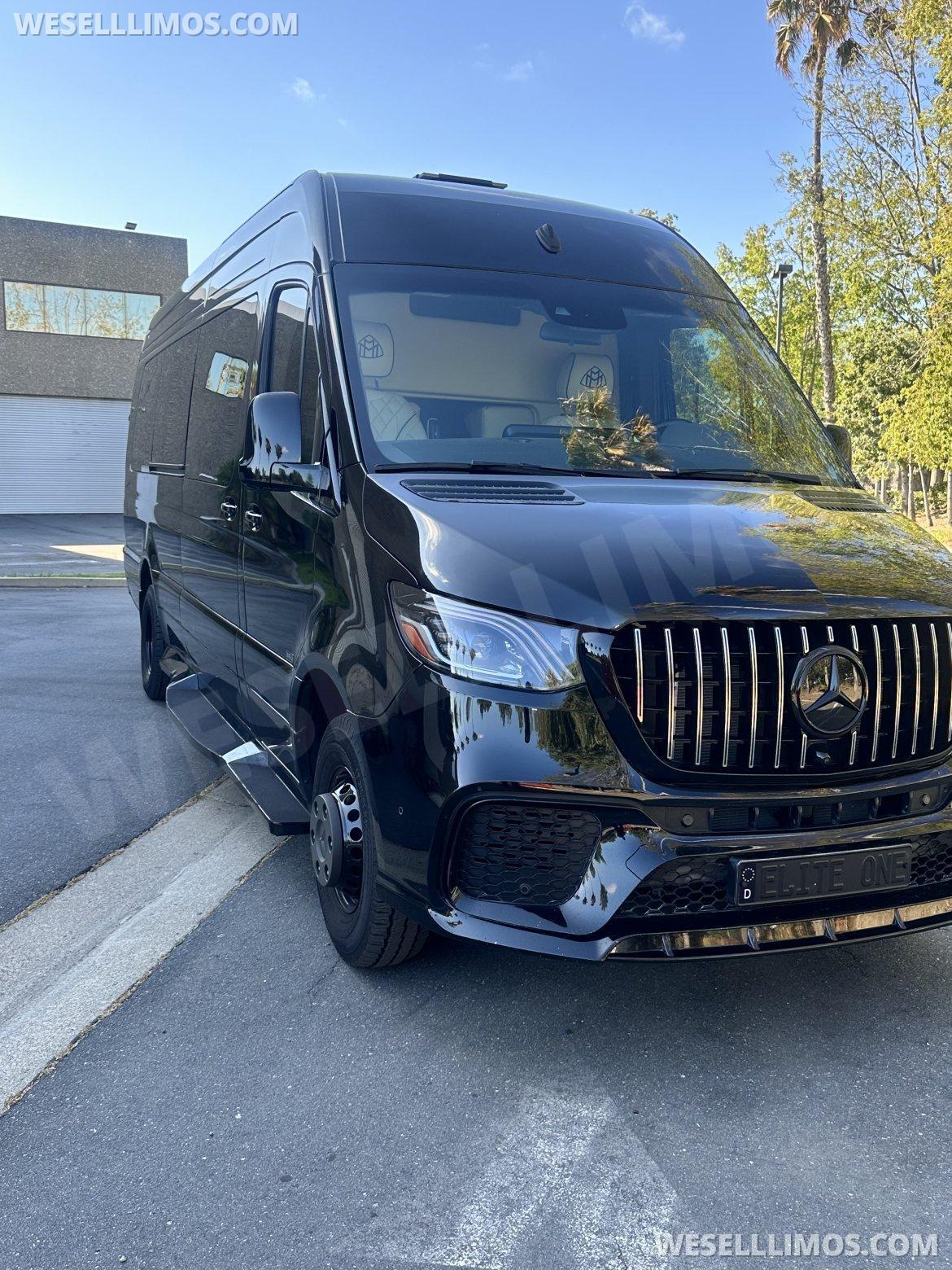 CEO SUV Mobile Office for Sale in Newport Beach, CA - Photo 6