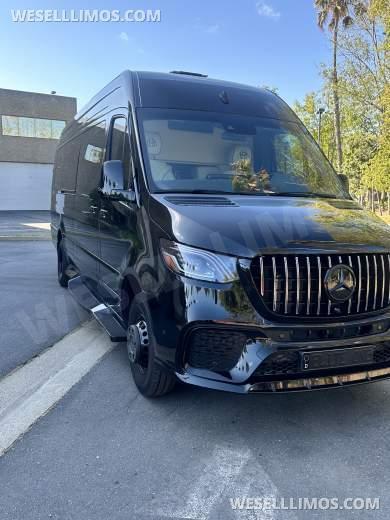 2024 Elite Builders Mercedes Sprinter 3500 Elite Maybach CEO CEO SUV Mobile Office - CEO SUV Mobile Office for Sale in Newport Beach, CA - Photo 6