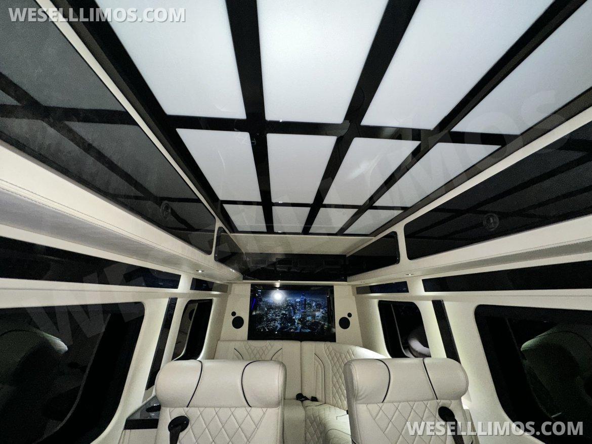 CEO SUV Mobile Office for Sale in Newport Beach, CA - Photo 10