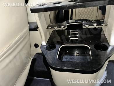 2024 Elite Builders Mercedes Sprinter 3500 Elite Maybach CEO CEO SUV Mobile Office - CEO SUV Mobile Office for Sale in Newport Beach, CA - Photo 14
