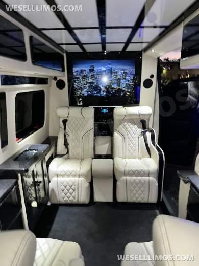 2024 Elite Builders Mercedes Sprinter 3500 Elite Maybach CEO CEO SUV Mobile Office - CEO SUV Mobile Office for Sale in Newport Beach, CA - Photo 15