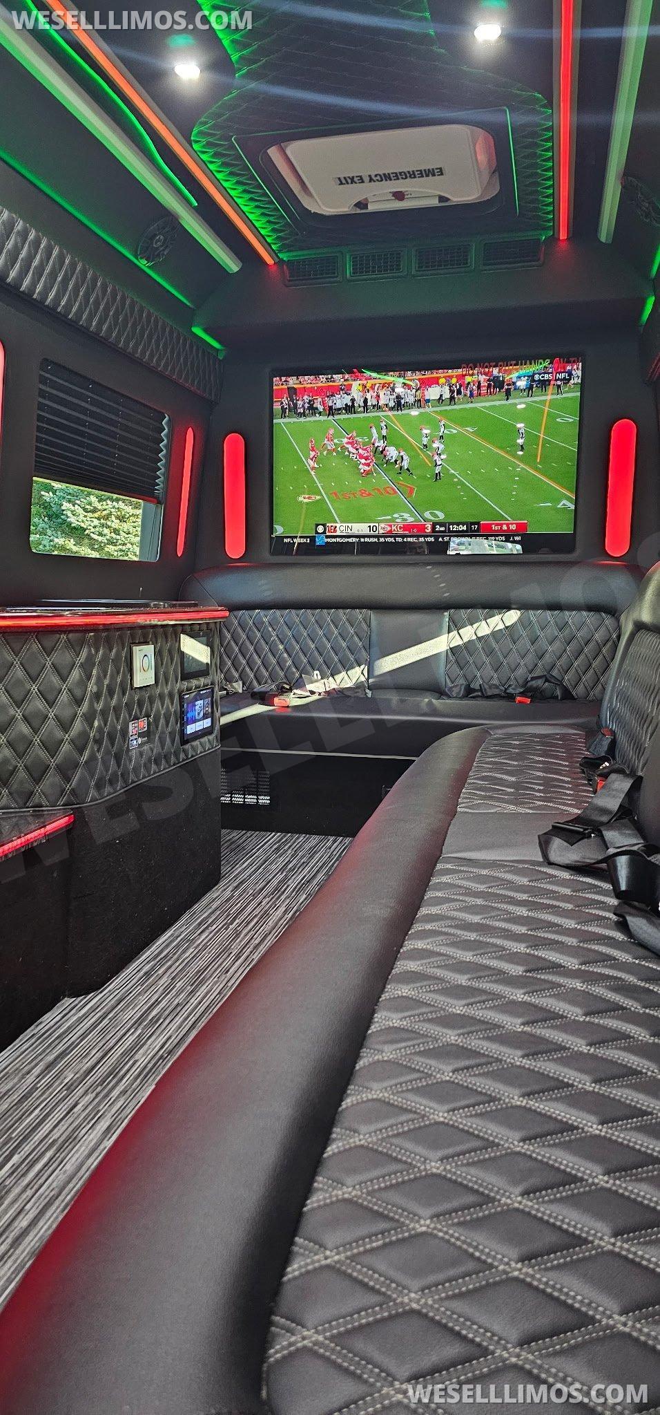 Sprinter for Sale in Hicksville, NY - Photo 4