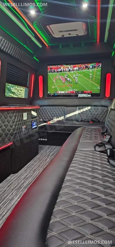 2024 Global coachworks Mercedes 3500 Series High Top Sprinter - Sprinter for Sale in Hicksville, NY - Photo 4