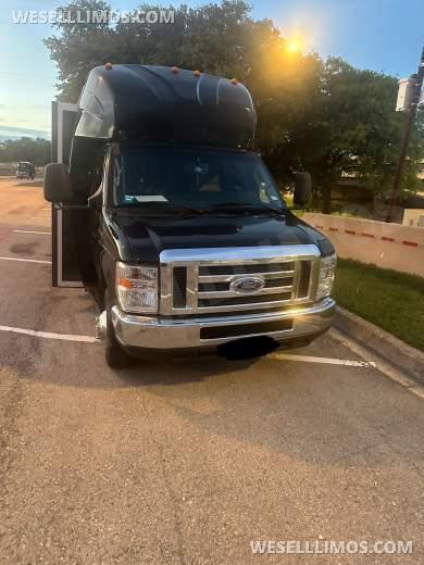2019 Kisser Ford E350 Executive Shuttle - Executive Shuttle for Sale in Austin, TX - Photo 1