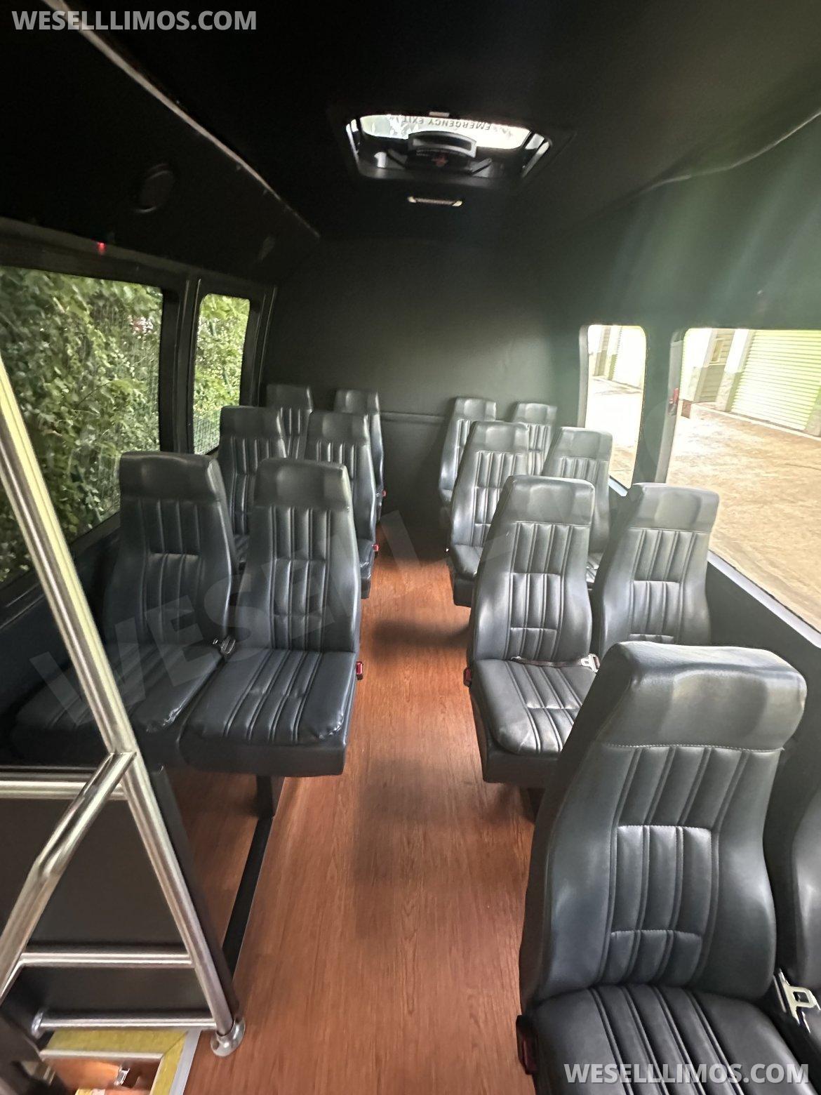 Executive Shuttle for Sale in Austin, TX - Photo 2