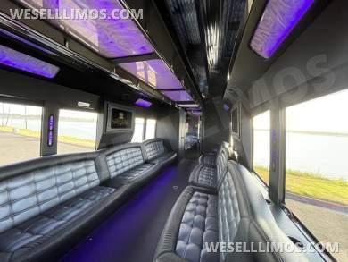 2011 Ford 750 Limo Bus with Restroom - Limo Bus for Sale in San Diego, CA - Photo 8