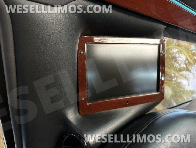 Limousine for Sale in Sarasota, FL - Photo 8