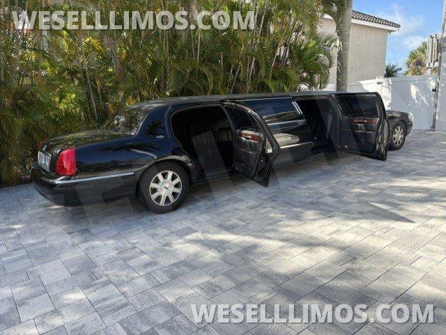 Limousine for Sale in Sarasota, FL - Photo 2