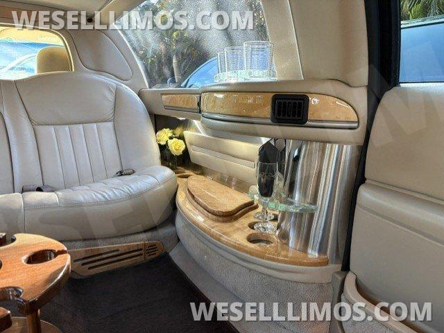Limousine for Sale in Sarasota, FL - Photo 7