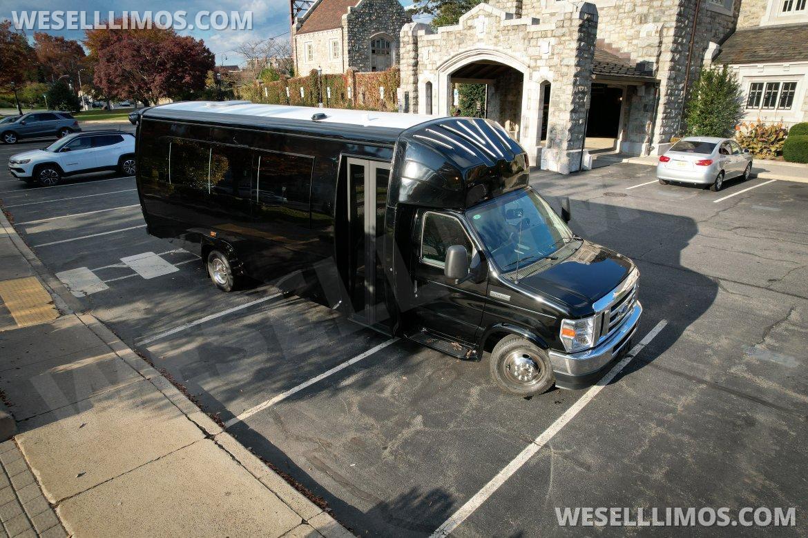 Limo Bus for Sale in Madison, NJ - Photo 7