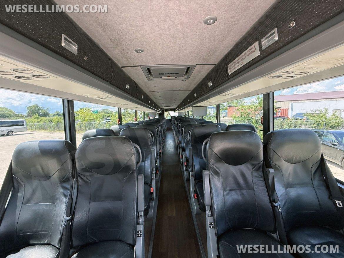 Motorcoach for Sale in Troy, MI - Photo 2