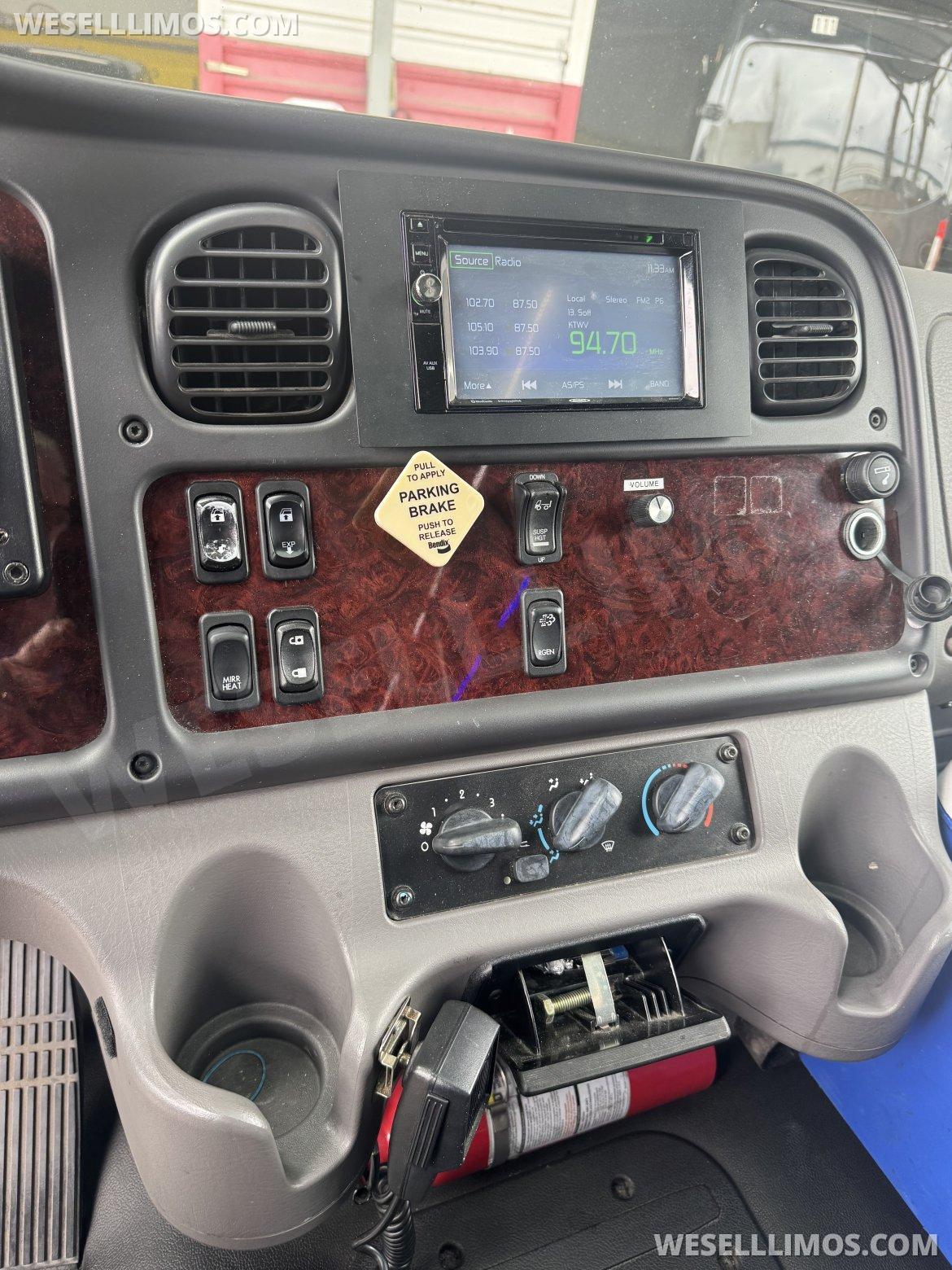 Executive Shuttle for Sale in LAGUNA NIGUEL, CA - Photo 6