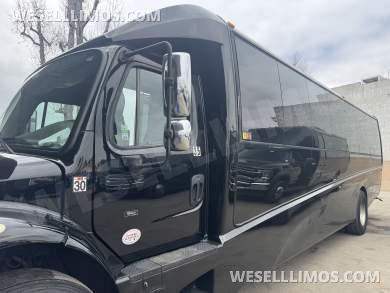 2019 freightliner M2 Executive Shuttle for Sale in Laguna Niguel, CA - Main Photo