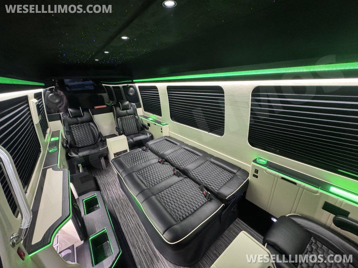 Sprinter for Sale in Springfield, MO - Main Photo