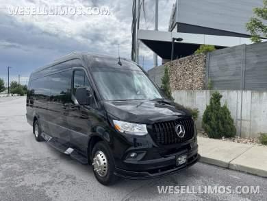 2020 First Class Customs, Inc. Mercedes-Benz Sprinter VIP Combo Sprinter - Sprinter for Sale in Springfield, MO - Photo 19