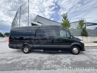 2020 First Class Customs, Inc. Mercedes-Benz Sprinter VIP Combo Sprinter - Sprinter for Sale in Springfield, MO - Photo 20