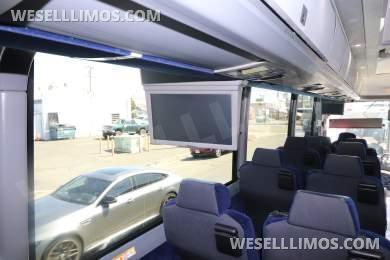 2019 MCI J4500 Motorcoach - Motorcoach for Sale in Anaheim, California, United States - Photo 14
