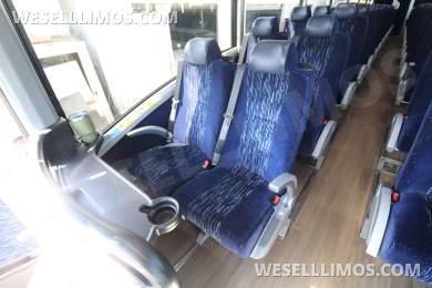 2019 MCI J4500 Motorcoach for Sale in Anaheim, California, US - Photo 3
