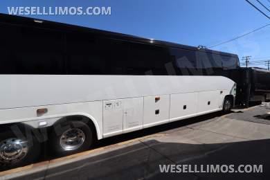 2019 MCI J4500 Motorcoach - Motorcoach for Sale in Anaheim, California, United States - Photo 31