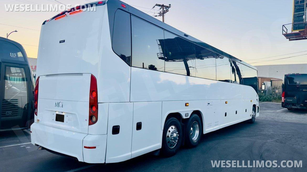 Motorcoach for Sale in Anaheim, CA - Photo 7