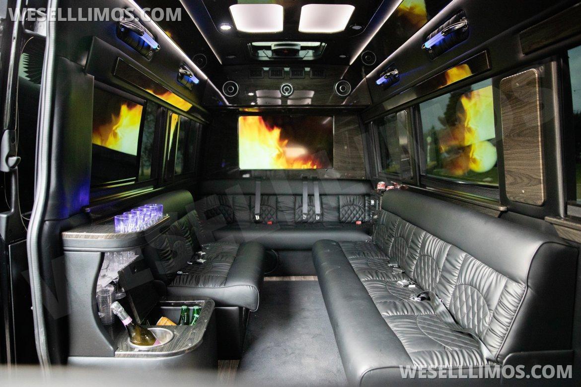 Limousine for Sale in Fresno, CA - Photo 10