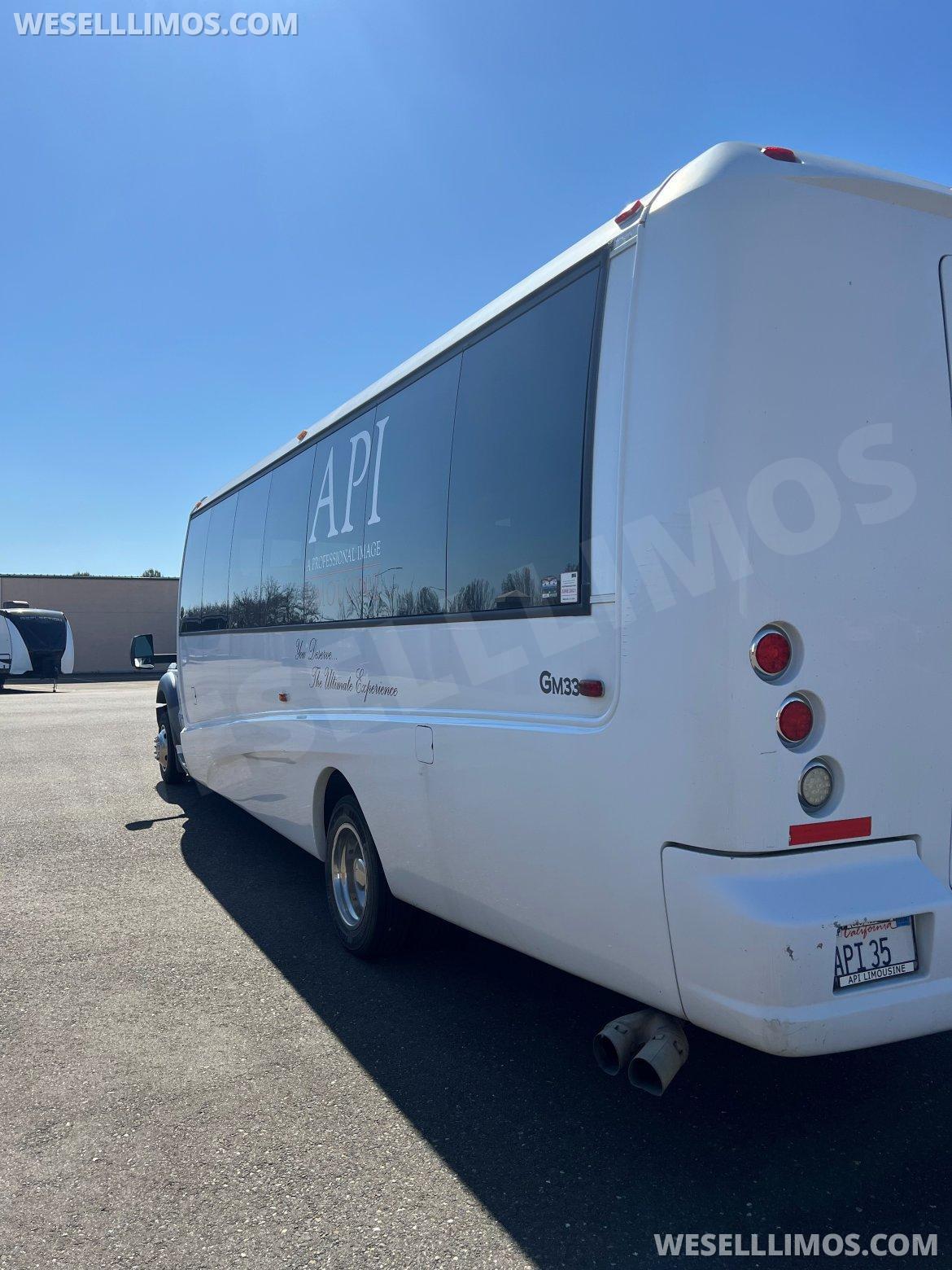 Executive Shuttle for Sale in Sacramento, CA - Photo 3