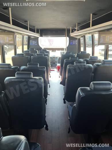 2013 Grech Ford F-550 Executive Shuttle - Executive Shuttle for Sale in Sacramento, CA - Photo 13