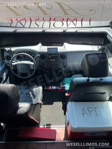 2013 Grech Ford F-550 Executive Shuttle - Executive Shuttle for Sale in Sacramento, CA - Photo 9