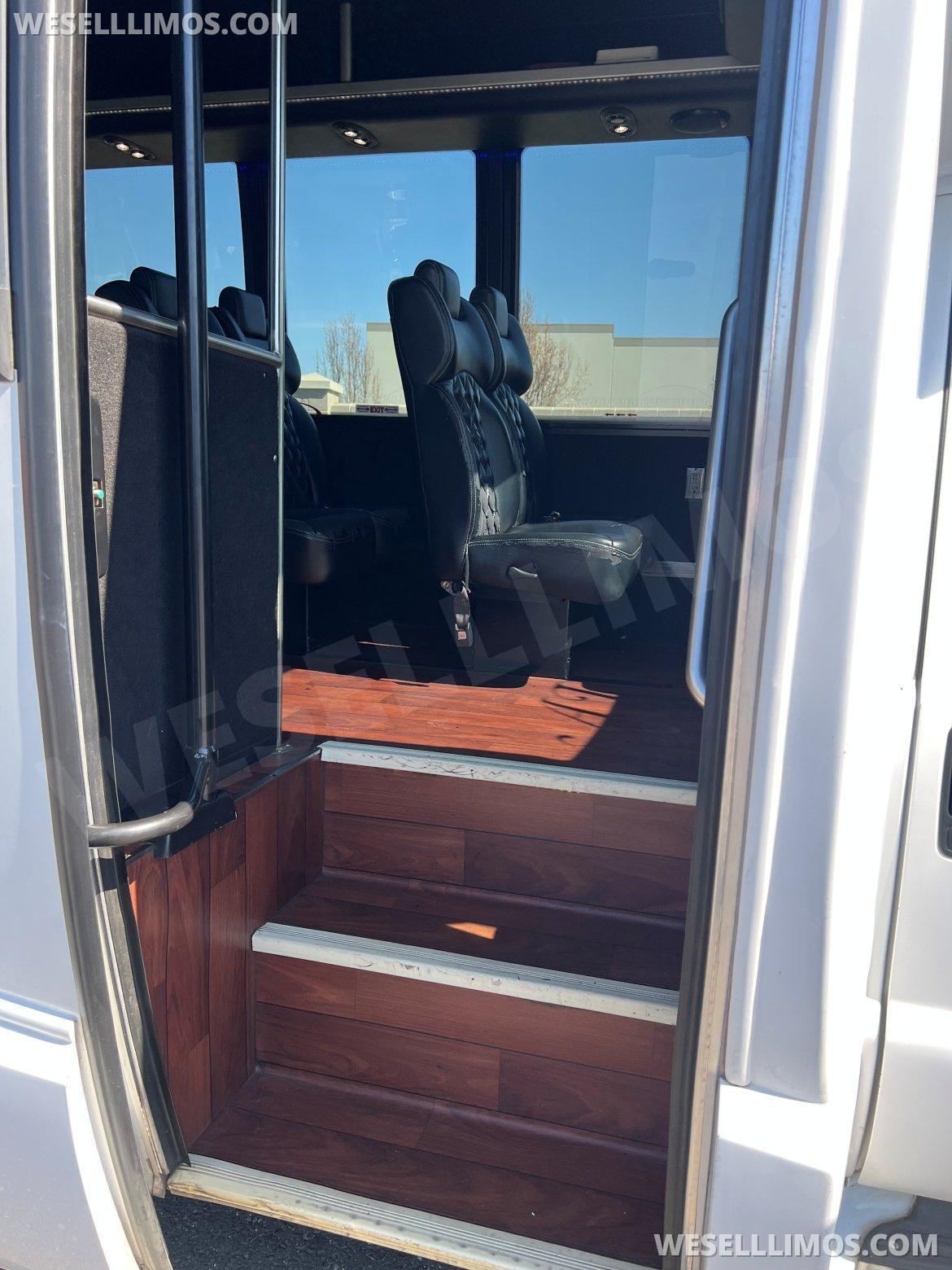 Executive Shuttle for Sale in Sacramento, CA - Photo 5
