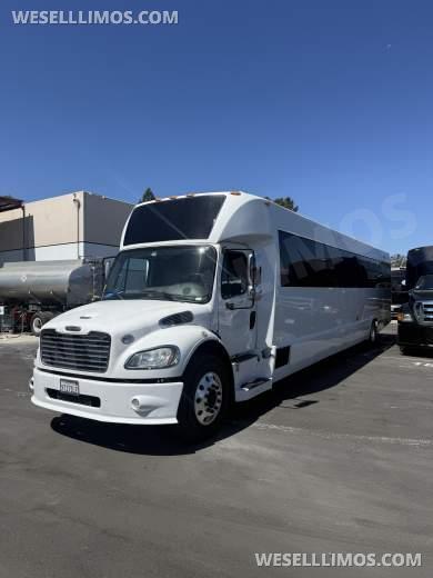 2014 Tiffany Freightliner M2 Limo Bus - Limo Bus for Sale in Orange, CA - Photo 4