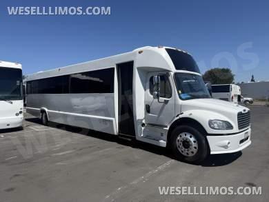 2014 Tiffany Freightliner M2 Limo Bus - Limo Bus for Sale in Orange, CA - Photo 7