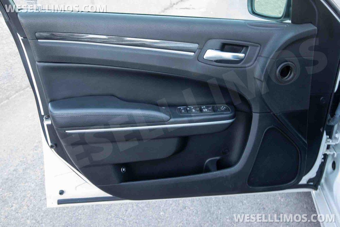 Limousine for Sale in Las Vegas, NV - Photo 9