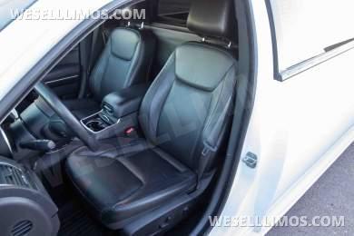 2021 Chrysler 300 Limousine - Limousine for Sale in Las Vegas, NV - Photo 11