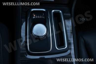 2021 Chrysler 300 Limousine - Limousine for Sale in Las Vegas, NV - Photo 16