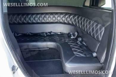 2021 Chrysler 300 Limousine - Limousine for Sale in Las Vegas, NV - Photo 25