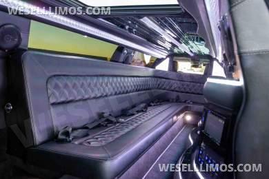 2021 Chrysler 300 Limousine - Limousine for Sale in Las Vegas, NV - Photo 30