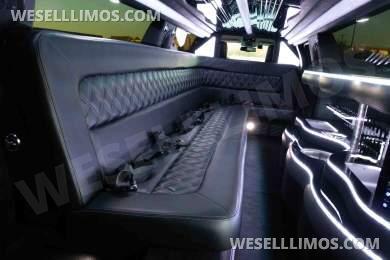 2021 Chrysler 300 Limousine - Limousine for Sale in Las Vegas, NV - Photo 32