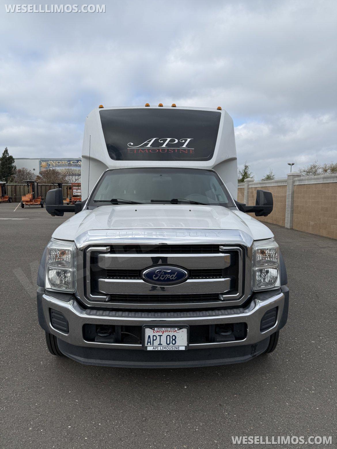 Executive Shuttle for Sale in Sacramento, CA - Photo 2