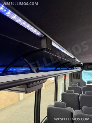 2015 Grech Ford F-550 Executive Shuttle - Executive Shuttle for Sale in Sacramento, CA - Photo 15