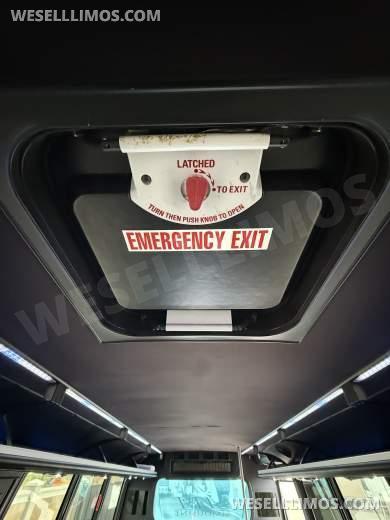 2015 Grech Ford F-550 Executive Shuttle - Executive Shuttle for Sale in Sacramento, CA - Photo 17