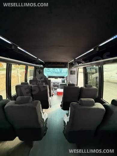 2015 Grech Ford F-550 Executive Shuttle - Executive Shuttle for Sale in Sacramento, CA - Photo 13