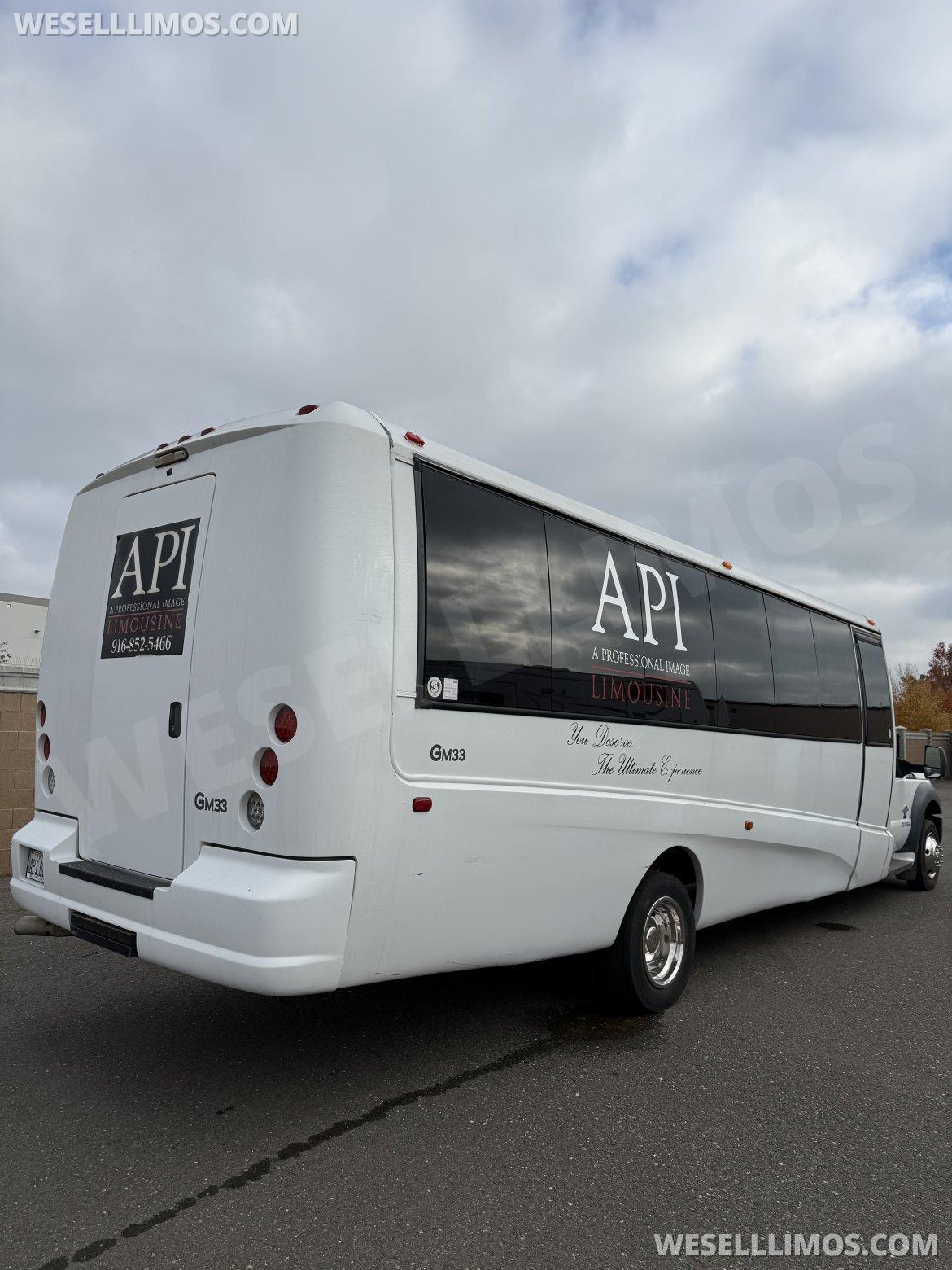 Executive Shuttle for Sale in Sacramento, CA - Photo 4