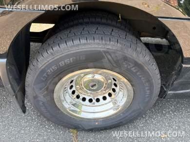 2021 Executive Coach Mercedes Sprinter Sprinter - Sprinter for Sale in Baldwin, NY - Photo 36