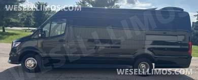 2024 Mercedes Sprinter 3500 XD Sprinter for Sale in Columbus, OH - Photo 2