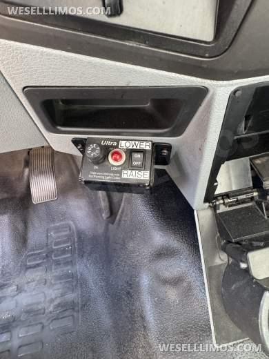 2015 grech motors ford f550 Executive Shuttle - Executive Shuttle for Sale in LAGUNA NIGUEL, CA - Photo 10