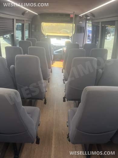 2015 grech motors ford f550 Executive Shuttle - Executive Shuttle for Sale in LAGUNA NIGUEL, CA - Photo 14